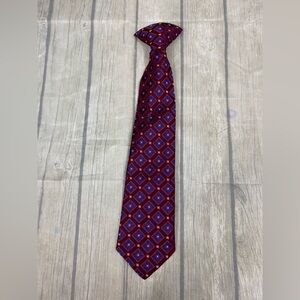 Boys Clip On Tie Burgundy Red & Blue Pattern 11” Long 2 1/2” Wide